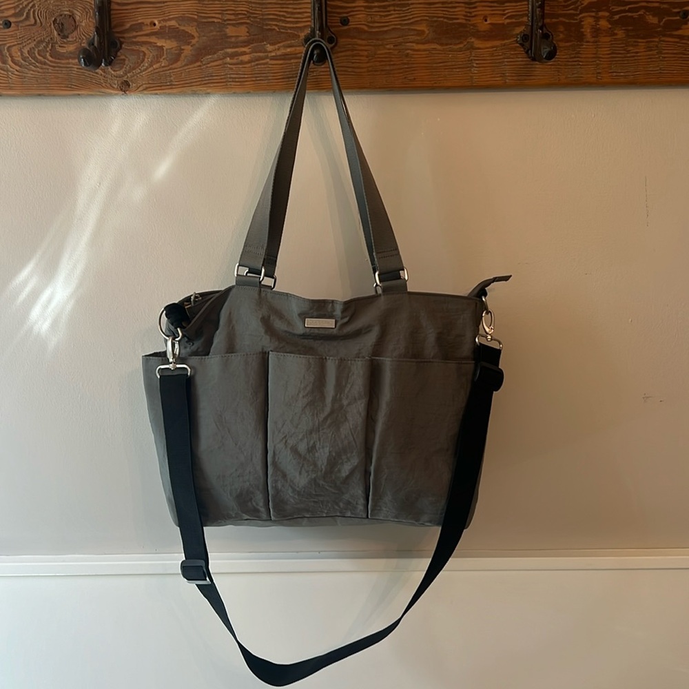 Bagallini Nylon Tote Bag W Multiple Exterior Pockets Carry All Travel